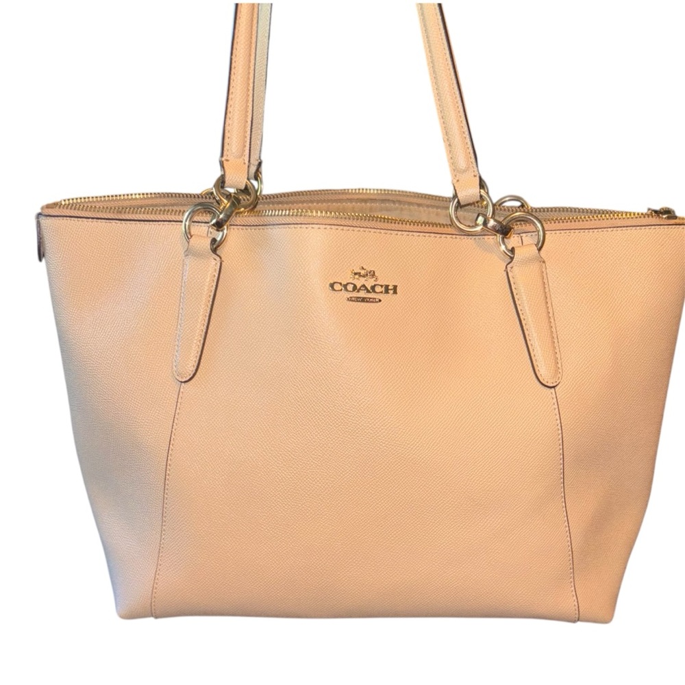Coach Beige Leather Shoulder Bag with Gold Accents